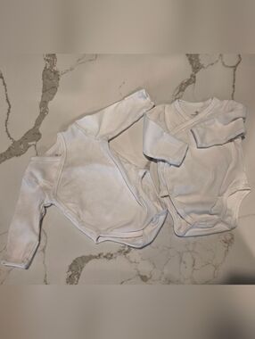 Goobie Baby White Long-Sleeve Kimono One-Piece Bodysuit (2-Pack)